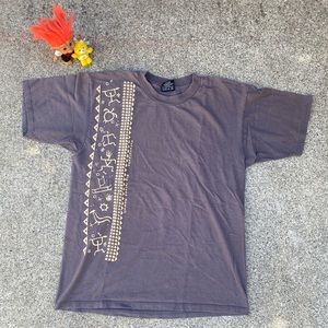 Hawaii Petroglyphs Tee!